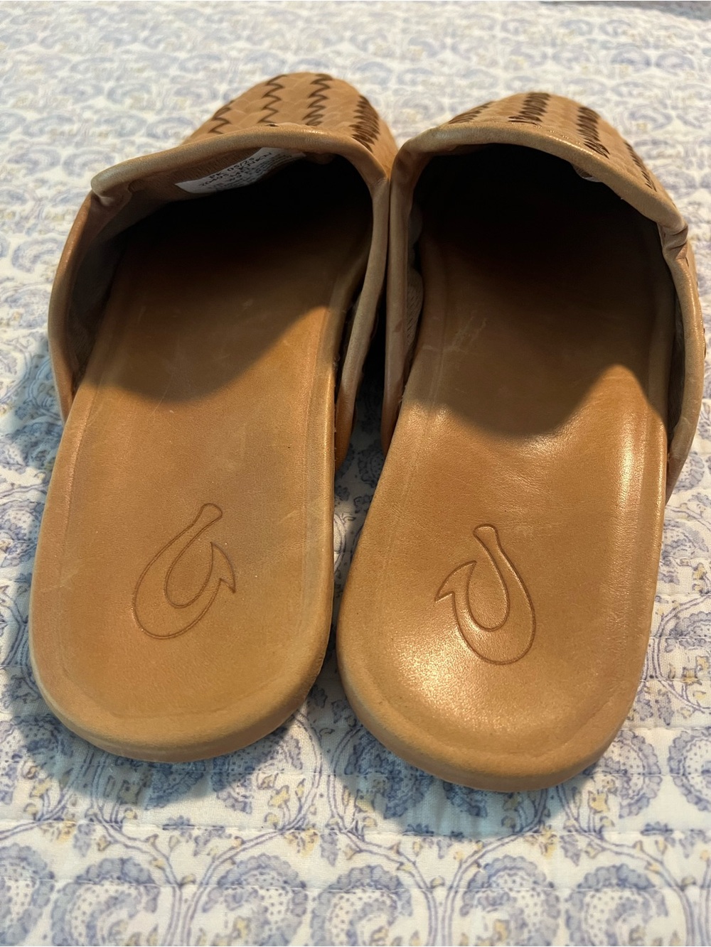 Like New! OluKai Mi’i Kikui Brown Women's Woven Slip-On Mule 9 - Picture 2 of 5